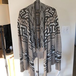 Abercrombie and Fitch fall/winter sweater